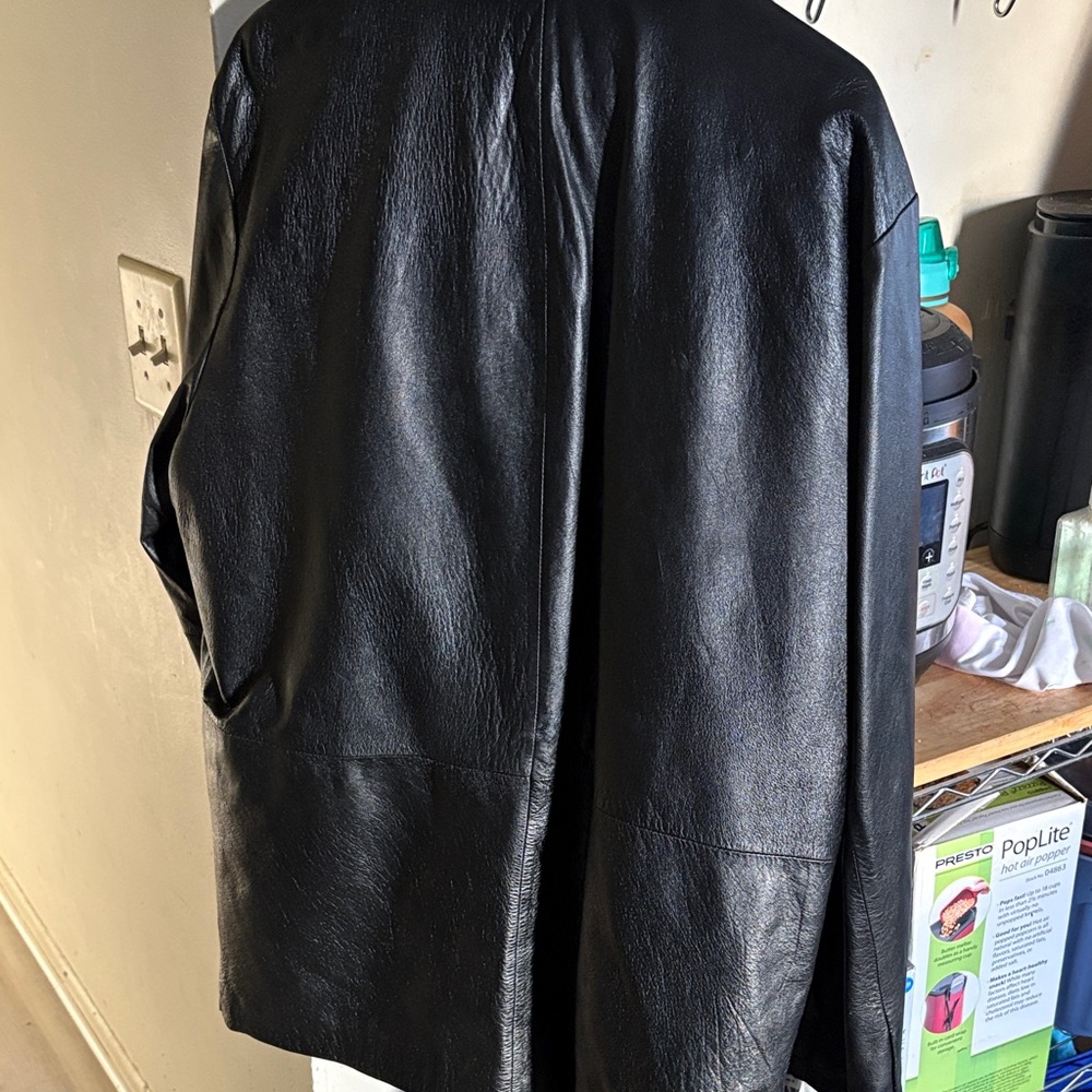 Wilsons Leather Black Button-Up Jacket - Picture 2 of 2